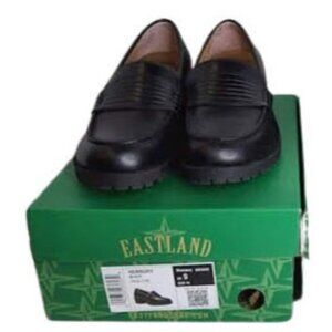 Black Eastland Loafer Newbury Size 9